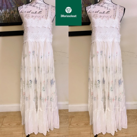 Anthropologie x Love Sam Fantine Lace Maxi Dress - Picture 5 of 9